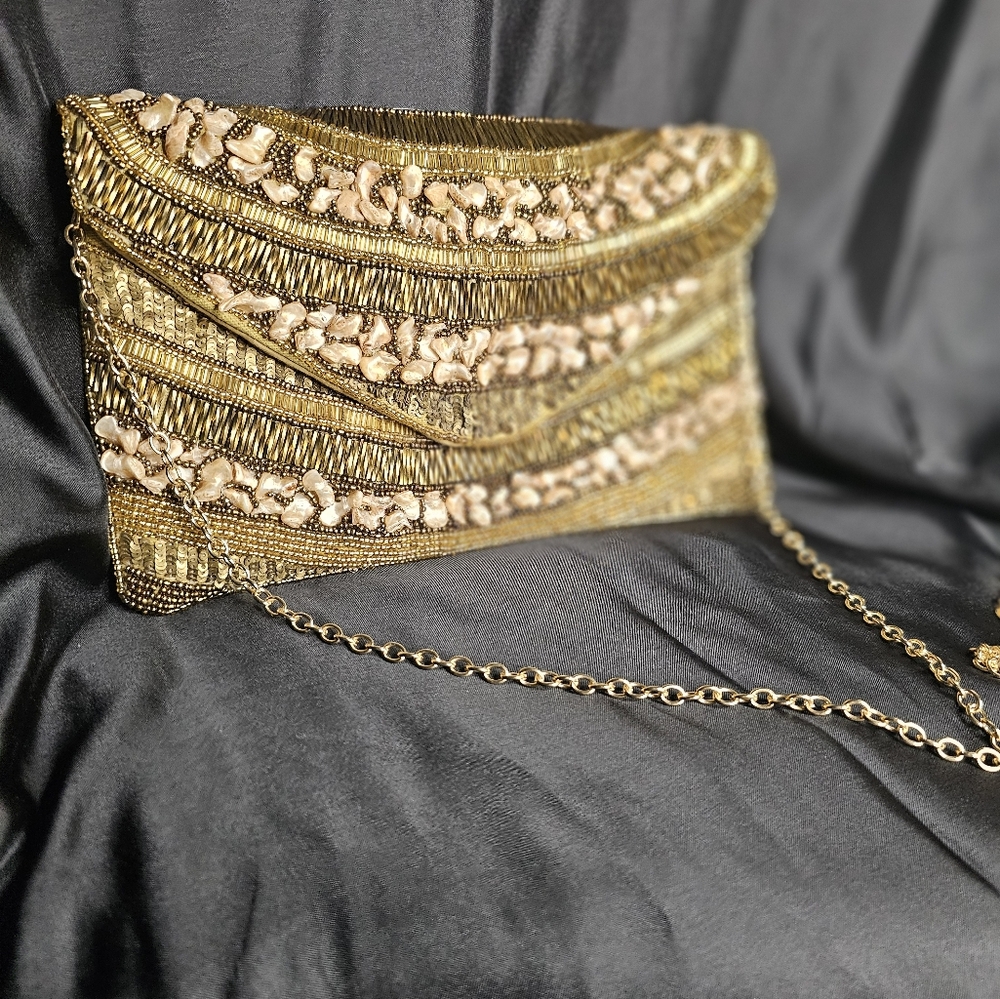 Sfera Femme Gold Beaded Clutch With Stone Accents - Picture 10 of 11